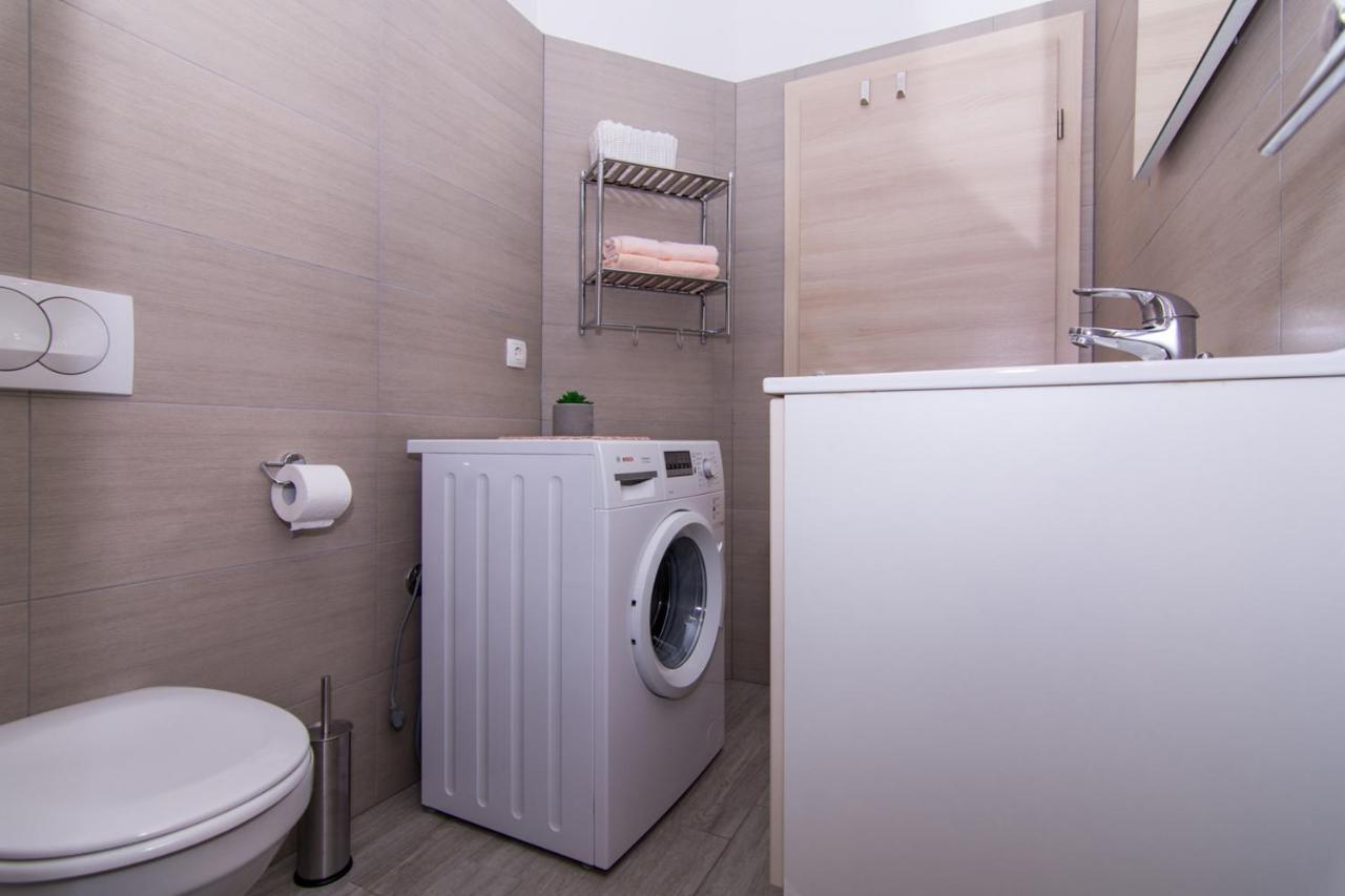 Apartman Sun Solin Apartment Bagian luar foto